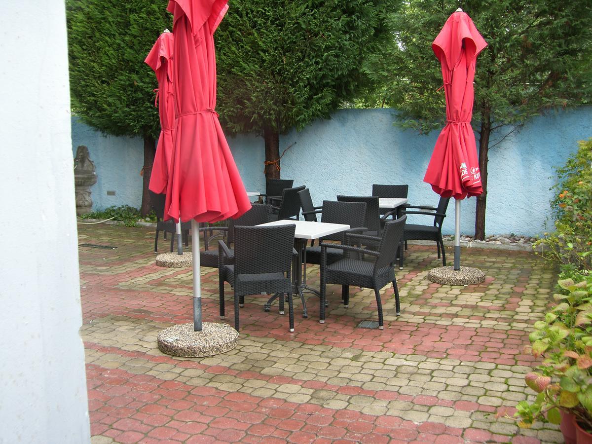 Shkodra Hotel Exterior foto