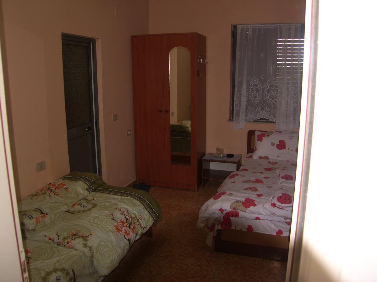 Shkodra Hotel Exterior foto