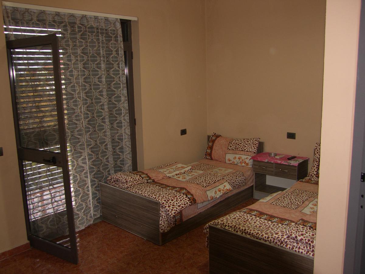 Shkodra Hotel Exterior foto